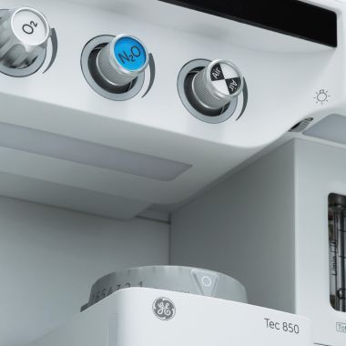 Врач-анестезиолог — Овчинников Серафим Витальевич